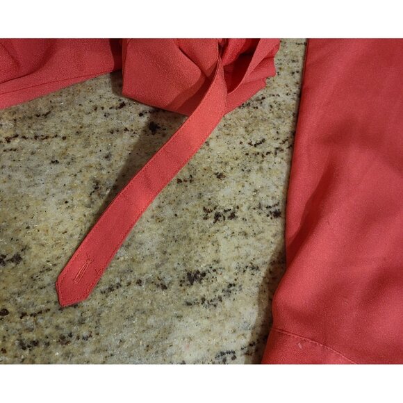 Charter Club Womens Size L Petite Pink Button Blouse Roll Tab Gold Button - Picture 11 of 13